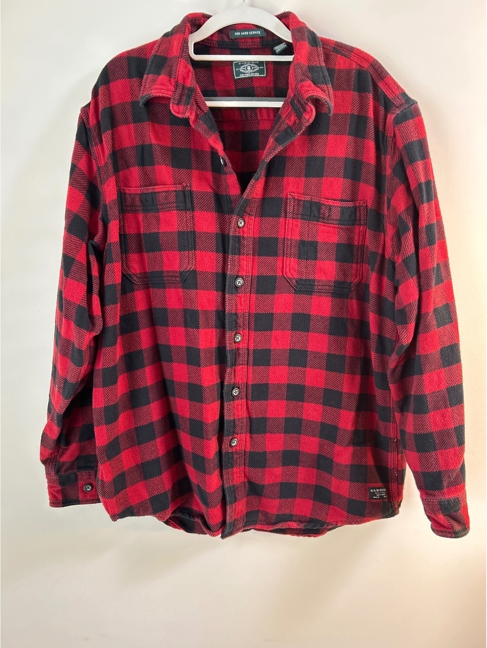 G.H. Bass & Co. Men's Red and Black Buffalo Plaid Flannel Shirt Large